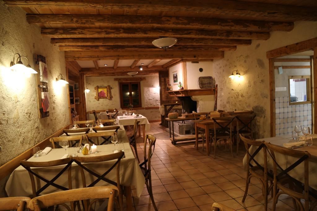Auberge Du Moulin De Lere Vailly Экстерьер фото