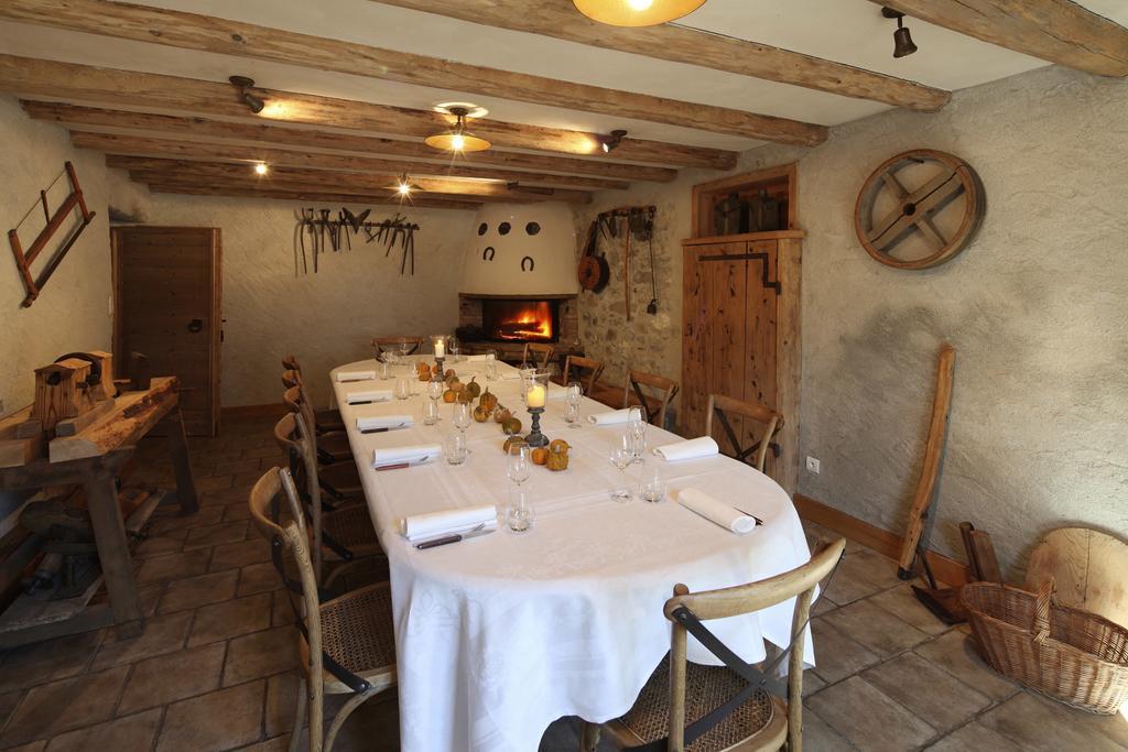 Auberge Du Moulin De Lere Vailly Экстерьер фото